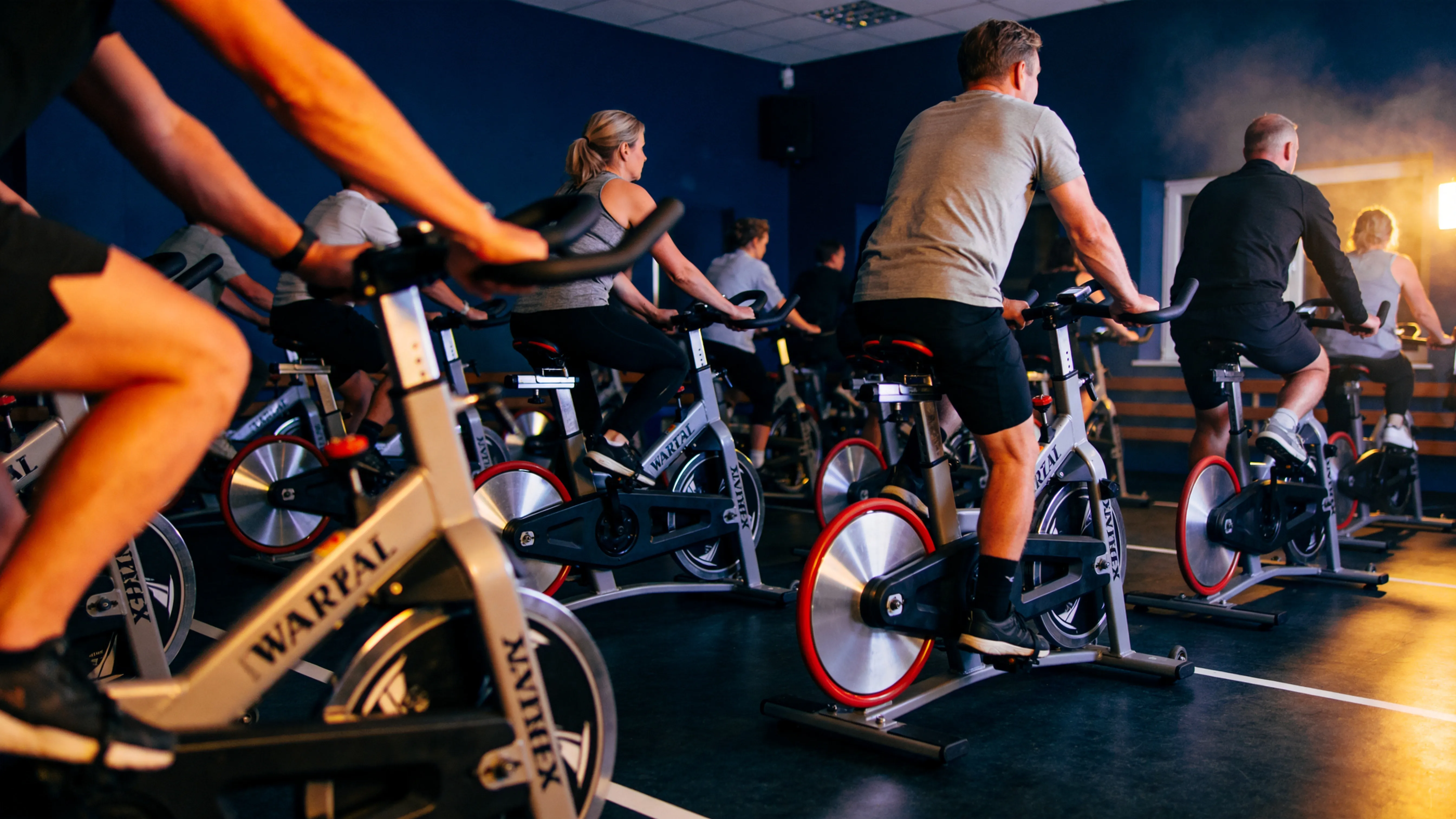 BodyBike hold i cykelsalen hos Fitness Aalborg